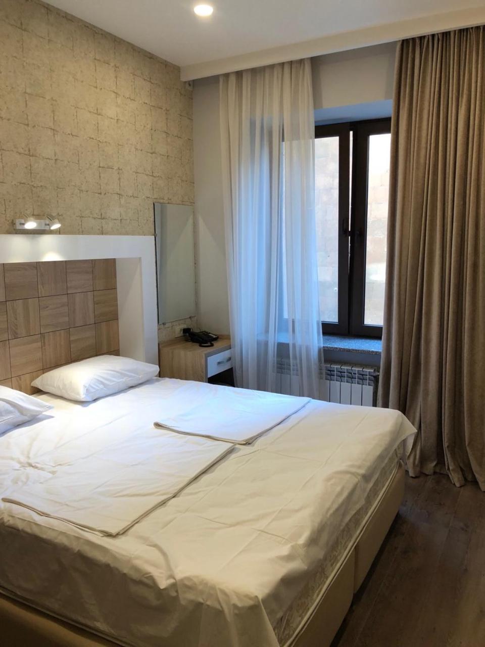 Apartment On Moskovyan 31 Γιερεβάν Εξωτερικό φωτογραφία